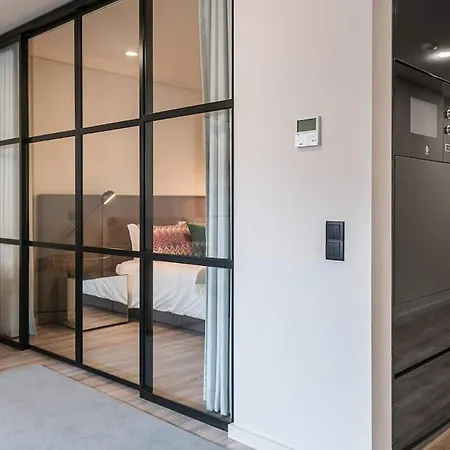 Lux Trendy Studio